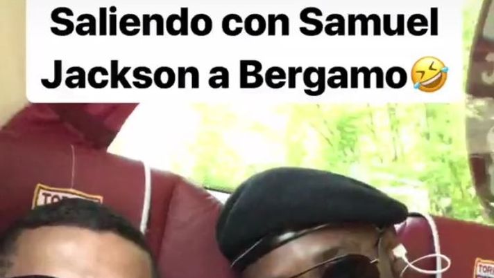 Torino, Rincon scherza con Nkoulou: buonumore sul pullman dopo la rifinitura - immagine 1