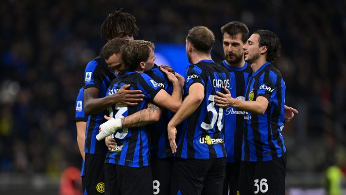 Getty Images Serie A, Inter-Lecce 2-0: gol di Bisseck e Barella. Il Verona batte il Cagliari - immagine 1