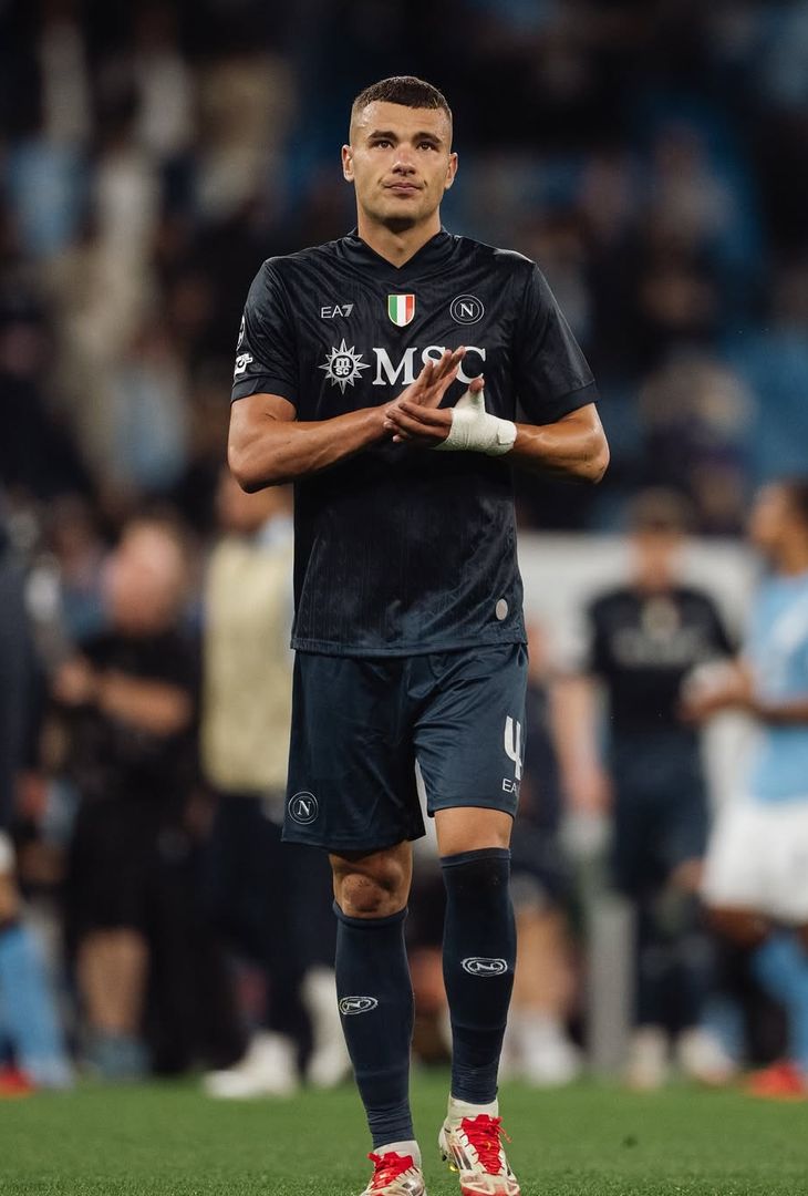 “Dare tutto, sempre! Per voi”, il Napoli e i tifosi nonostante tutto – LA GALLERY - immagine 5