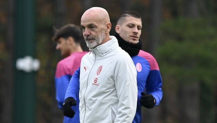 Stefano Pioli AC Milan allenamento Milanello