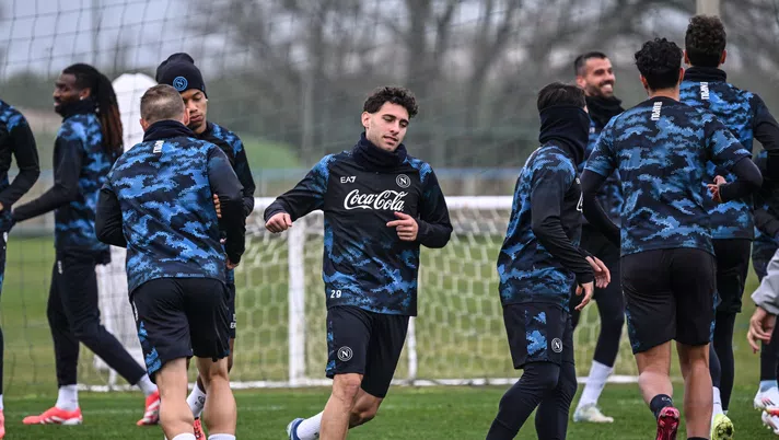 Il primo allenamento di Luis Hasa con il Napoli
