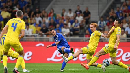 MILAN, ITALY - SEPTEMBER 12: Giacomo Raspadori of Italy in action during the UEFA EURO 2024 European qualifier match between Italy and Ukraine at Stadio San Siro on September 12, 2023 in Milan, Italy. (Photo by Claudio Villa/Getty Images)