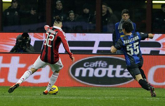 MILAN, ITALY - FEBRUARY 24: Stephan El Shaarawy of AC Milan #92 scores his team's first goal during the Serie A match FC Internazionale Milano and AC Milan at San Siro Stadium on February 24, 2013 in Milan, Italy. (Photo by Claudio Villa/Getty Images) Allegri-Milan: Tutte le rose e le formazioni a confronto dal 2010 al 2014- immagine 4