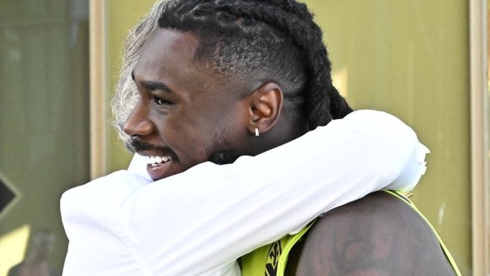 FOTO – Si torna a lavorare al Viola Park. Con un Kean sorridente FOTO – Si torna a lavorare al Viola Park. Con un Kean sorridente - immagine 1