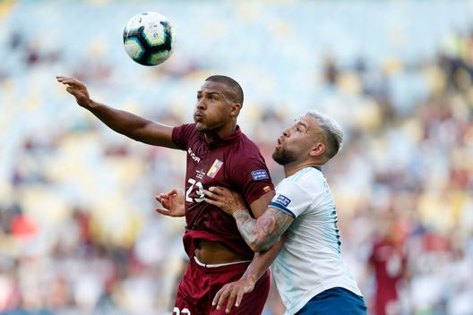 Salomon Rondon con la maglia del Venezuela (Photo by Wagner Meier/Getty Images) Al Hilal-Pachuca, a Inzaghi servono i tre punti: il pronostico di DDD- immagine 3
