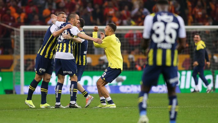 Il Fenerbahçe in 10 rimanda la festa del Galatasaray: Söyüncü decide il derby - immagine 1