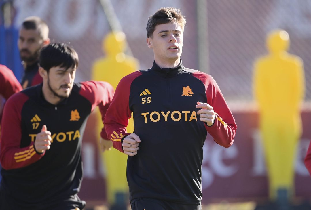 Roma, l’allenamento mattutino in vista della Fiorentina – FOTOGALLERY - immagine 9