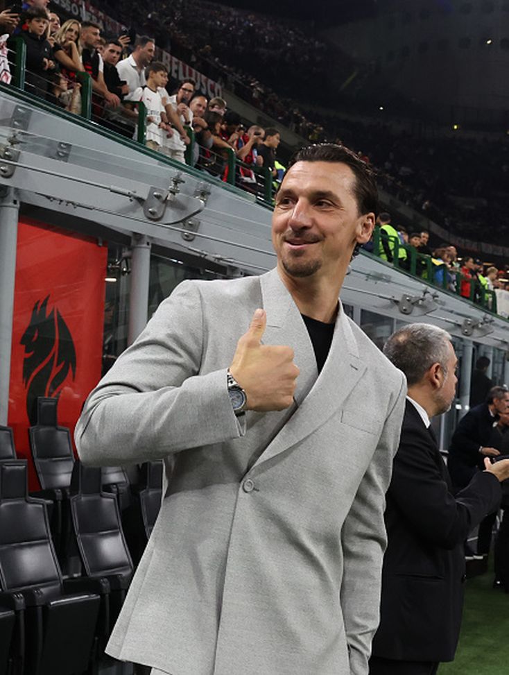 Ibra a San Siro lo scorso 28 Settembre (Photo by Claudio Villa/AC Milan via Getty Images) Scudetto? Ibra non ci gira attorno: 'Crediamoci, tutti insieme'