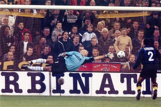 Bove e l’allarme di Frey: “La salute dei calciatori oggi è messa in secondo piano”- immagine 4