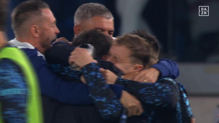 La foto virale dell’Inter di Chivu: dal paintball a quella frase simbolo di Barella La foto virale dell’Inter di Chivu: dal paintball a quella frase simbolo di Barella - immagine 1