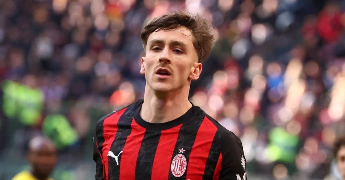 Calciomercato Milan, caccia al vice Saelemaekers: il DS Tare ha il nome giusto. Si tratta!