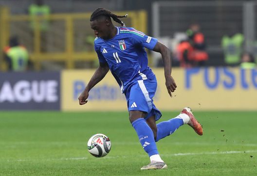MILAN, ITALY - NOVEMBER 17: Moise Kean of Italy in action during the UEFA Nations League 2024/25 League A Group A2 match between Italy and France at on November 17, 2024 in Milan, Italy. (Photo by Marco Luzzani/Getty Images) Kean Italia