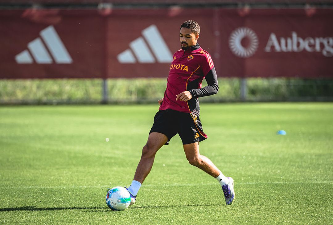Trigoria, l’allenamento mattutino dei giallorossi – FOTO GALLERY - immagine 23