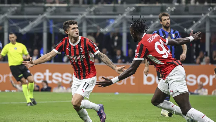esultanza gol Christian Pulisic AC Milan derby Inter-Milan 1-2 Serie A 2024-2025