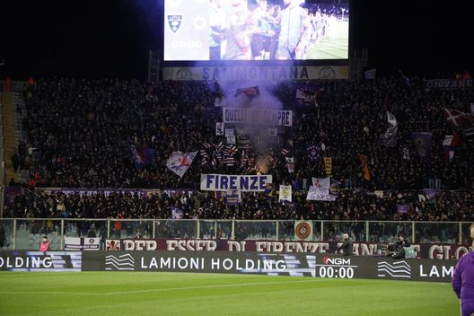 tifosi; stadio