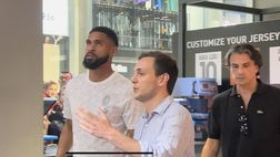 Milan, Loftus-Cheek arrivato allo Store per il Meet&Greet | Video