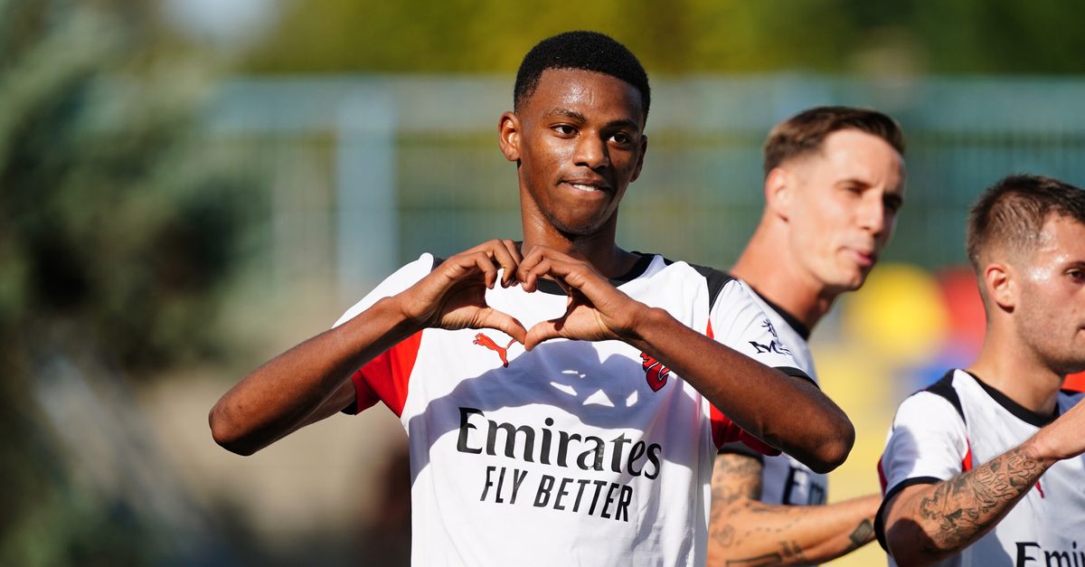 Milan Futuro, Balentien sui social: “Primo gol con il club, testa al prossimo!”