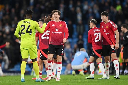 Manchester City, crisi senza fine: perde anche il derby! Cammino da retrocessione: 8 ko su 11 gare- immagine 2