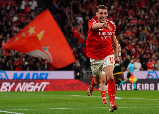 Lisbona, Portogallo - 22 febbraio 2025: Andrea Belotti esulta dopo aver segnato contro il Boavista. (Foto di Gualter Fatia/Getty Images) Boca Juniors-Benfica, dove vedere la partita in diretta tv e streaming live- immagine 3