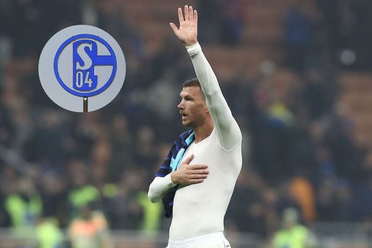 E’ ufficiale: Dzeko lascia la Fiorentina e si trasferisce allo Schalke 04- immagine 3