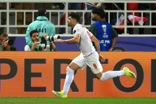 Taremi furioso: “Condizioni del campo pessime, il calcio iraniano è solo marginale”- immagine 2