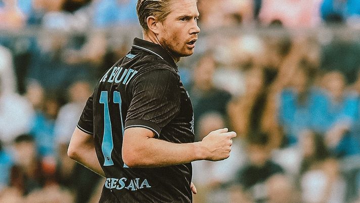 Il Napoli batte l’Olympiakos, De Bruyne esulta sui social: “Grande vittoria! Il Napoli batte l’Olympiakos, De Bruyne esulta sui social: “Grande vittoria! - immagine 1