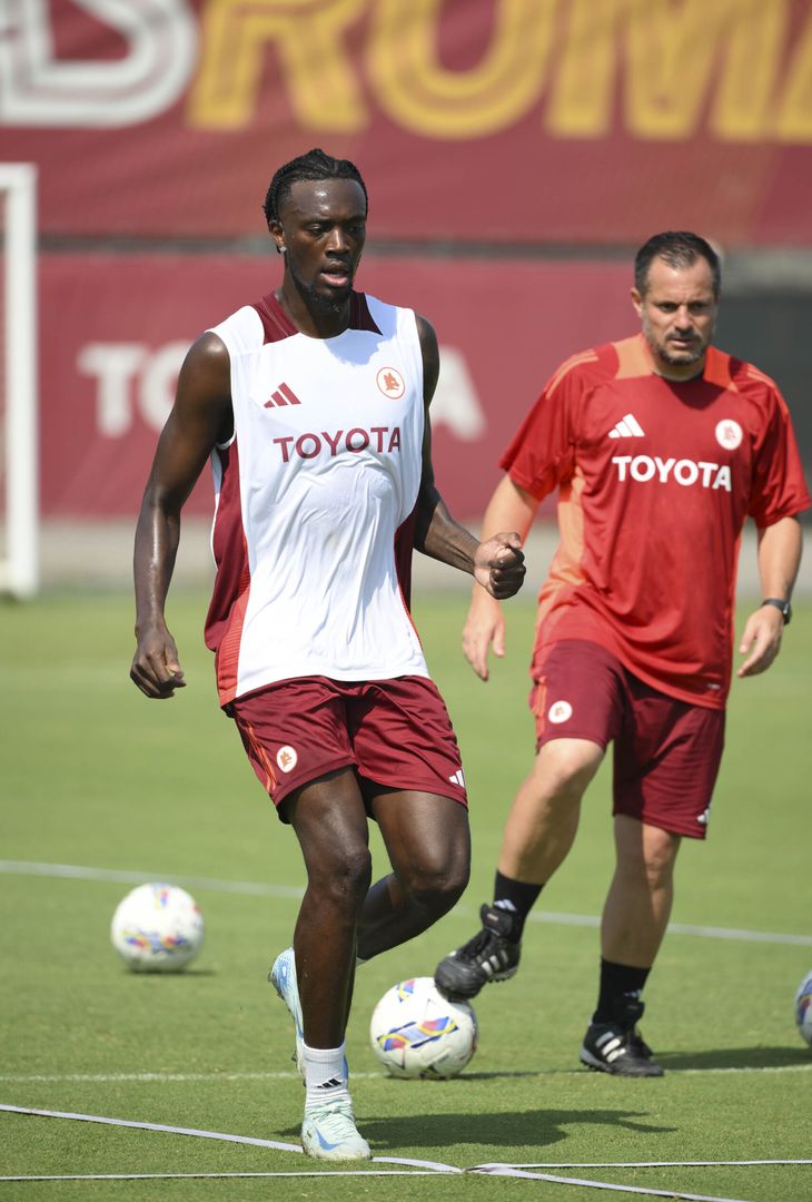 Roma, a Trigoria ritmo alto e la visita di Rocca – FOTO GALLERY - immagine 17