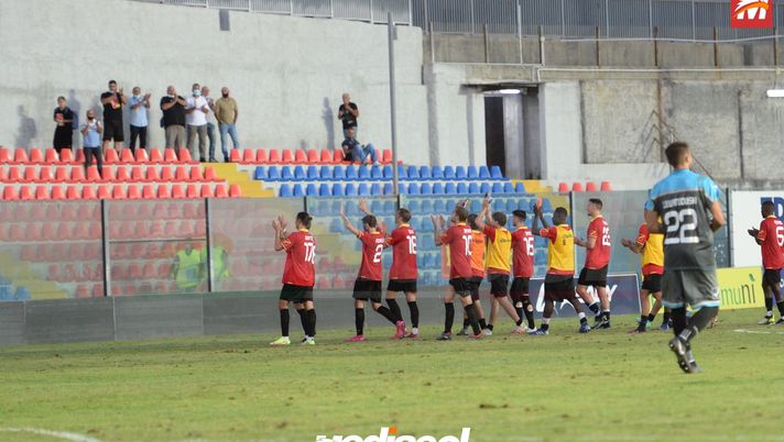 Picerno-Messina 1-1, errori e gol nella ripresa: Emmausso risponde a Murano al Curcio Messina