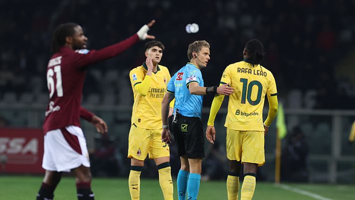 Leao leao-non-sembra-grave-in-attesa-di-notizie-ufficiali