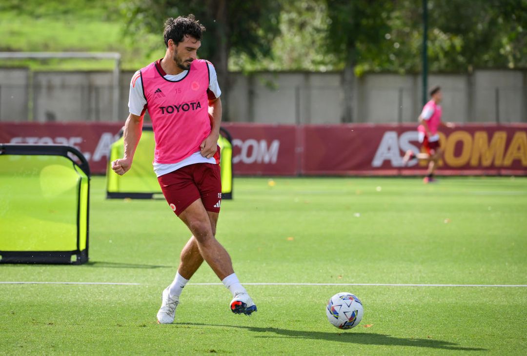 Trigoria, la ripresa degli allenamenti senza i nazionali – FOTO GALLERY - immagine 16