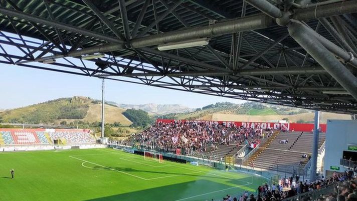 Teramo in testa al derby: Giulianova, il prefetto “Non venite senza biglietto”! - immagine 1