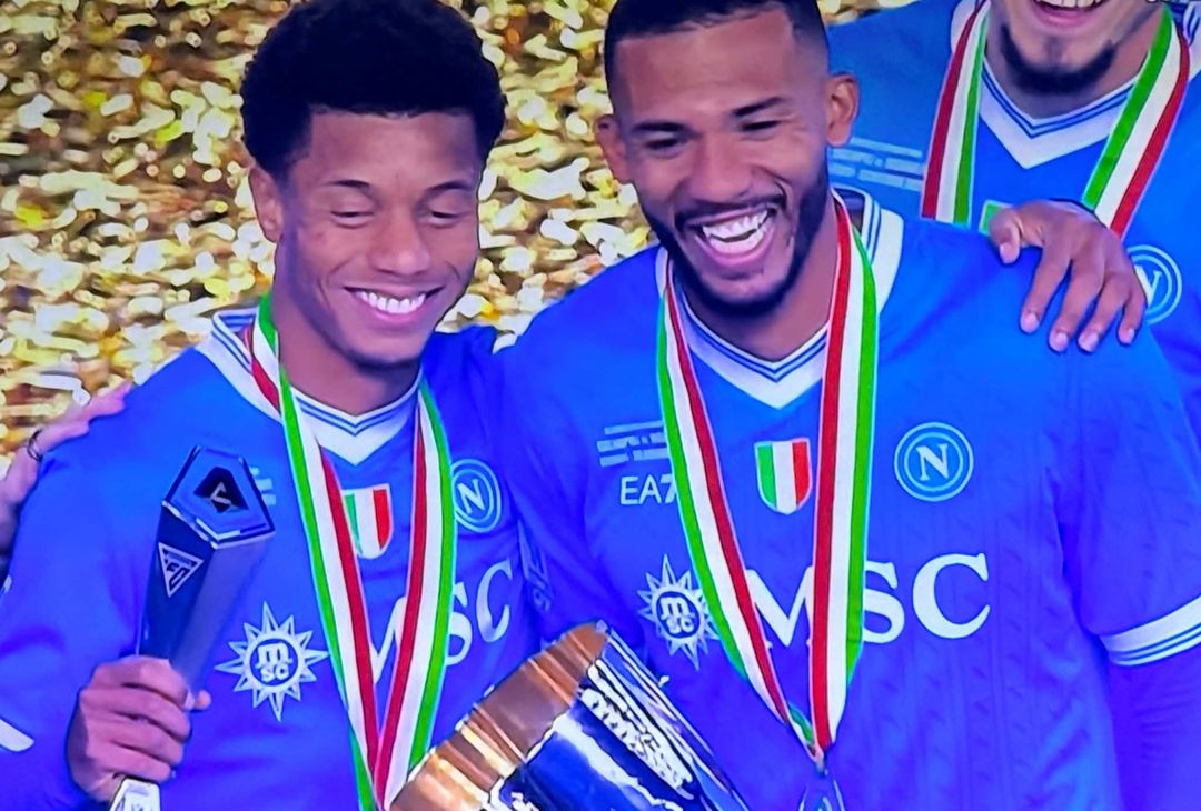 Il Napoli è SuperCampione: la premiazione degli azzurri – LA GALLERY - immagine 2