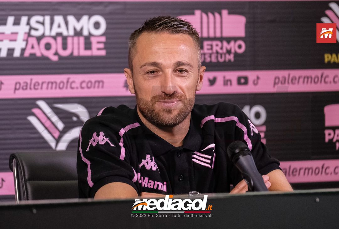 FOTO RITIRO PALERMO, Roberto Floriano in conferenza stampa (Gallery) - immagine 27