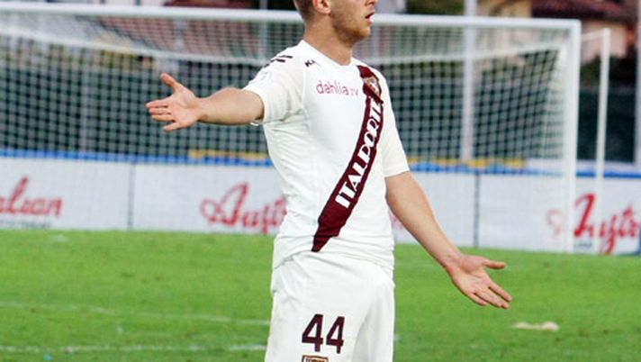 Piccoli movimenti in uscita Piccoli movimenti in uscita - immagine 1