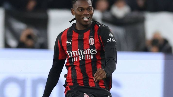 Milan, Ambrosini: 'Leao punta? Un dubbio sull’adattabilità resta. Ha il dovere di ...'