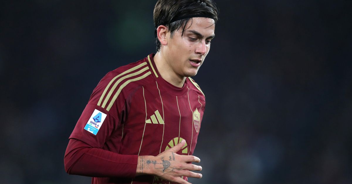 Dybala Galatasaray Live Lagente A Istanbul Pronta Lofferta Forzaroma Info Ultime Notizie