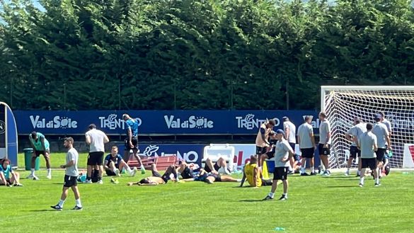 Dimaro day 4, allenamento concluso: azzurri stremati. Presente anche De Laurentiis! - immagine 2