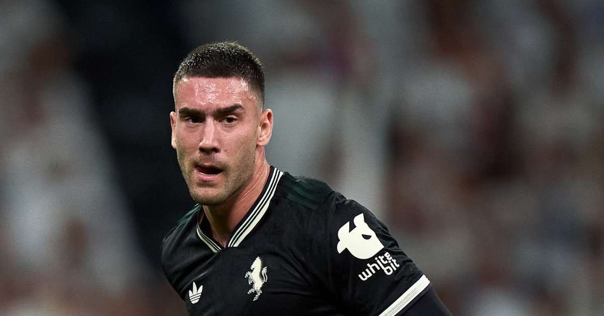 Pellegatti: “Gimenez non ha l’ossessione del gol. Milan, serve l’assalto a Vlahovic” Pellegatti: “Gimenez non ha l’ossessione del gol. Milan, serve l’assalto a Vlahovic”