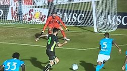 Napoli-Catanzaro 2-1, Iemmello accorcia le distanze all’inizio della ripresa