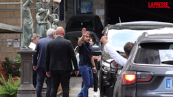Napoli, Conte è in città: il saluto ai tifosi partenopei | VIDEO
