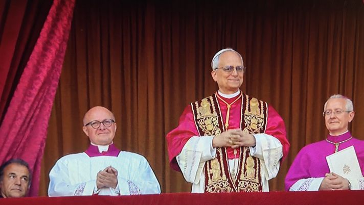 Papa Leone XIV, le prime parole: “Grazie Francesco, il male non prevarrà” - immagine 1