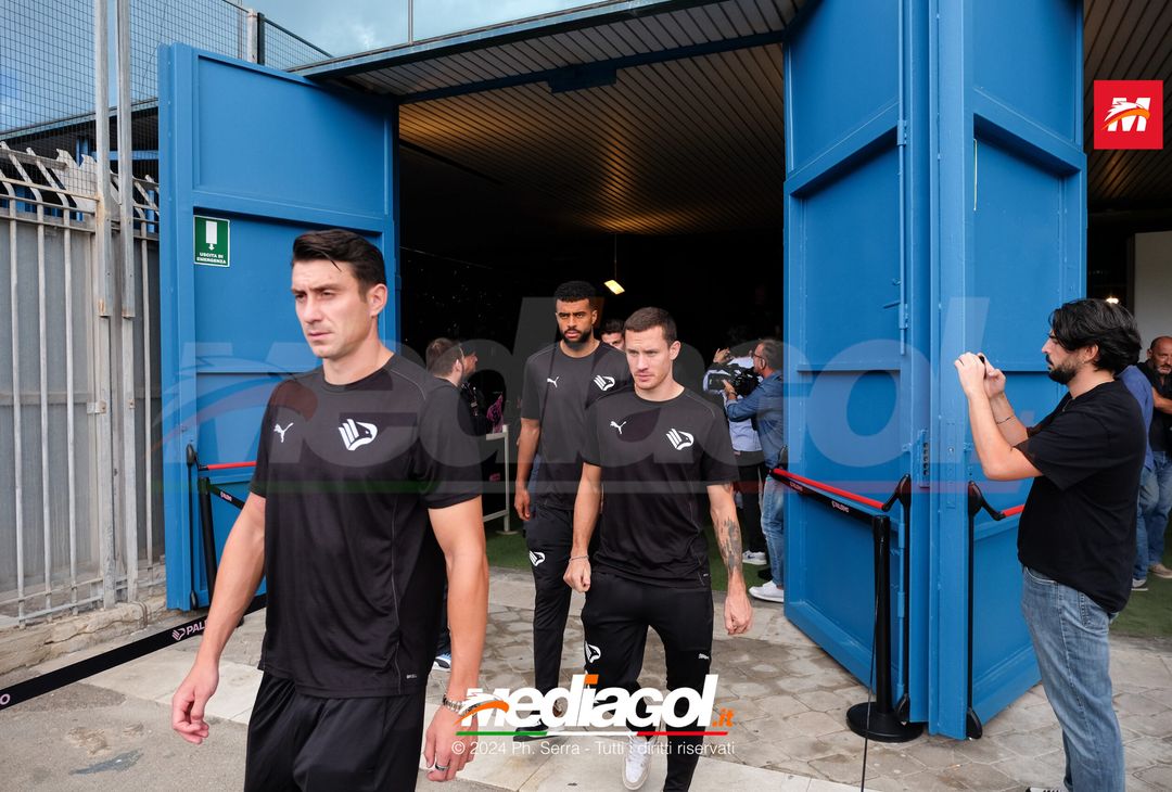 FOTO: I palermitani salutano Totò Schillaci allo Stadio (GALLERY) - immagine 4