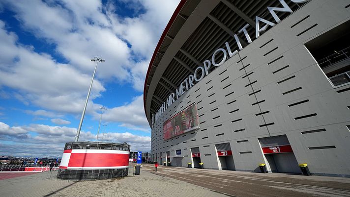 MADRID, SPAIN - JANUARY 18: General view outside the stadium prior to the LaLiga EA Sports match between Atletico de Madrid and Deportivo Alaves at Riyadh Air Metropolitano on January 18, 2026 in Madrid, Spain. (Photo by Angel Martinez/Getty Images) Ambasciatore norvegese in Spagna: “Lo stadio dell’Atlético è più grande di Bodø” - immagine 1