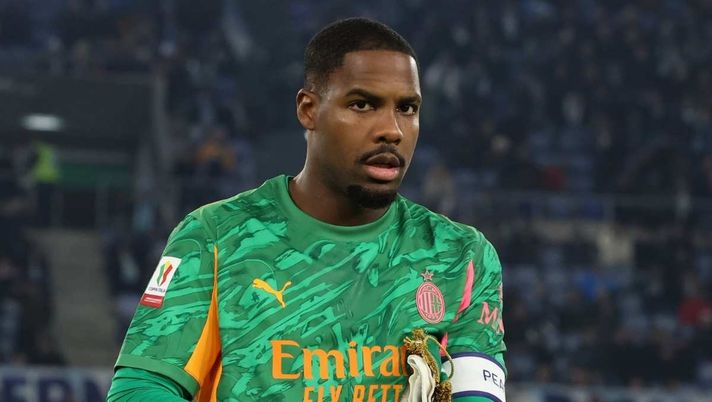 Mike Maignan (portiere AC Milan), qui durante Lazio-Milan 1-0 (Coppa Italia 2025-2026) | News (Getty Images) Tutto il Milan vuole tenere Maignan: ecco la base d'offerta per il rinnovo del contratto