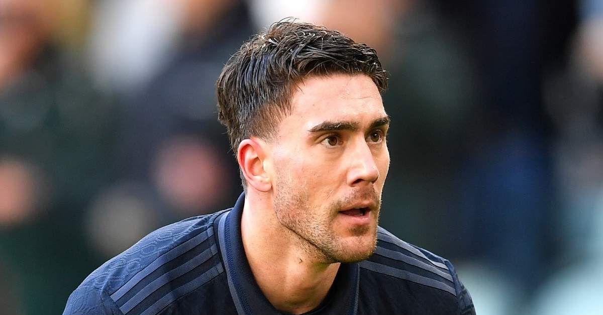 Zazzaroni stronca il Milan: “Vlahovic e Rabiot, pochissime possibilità”
