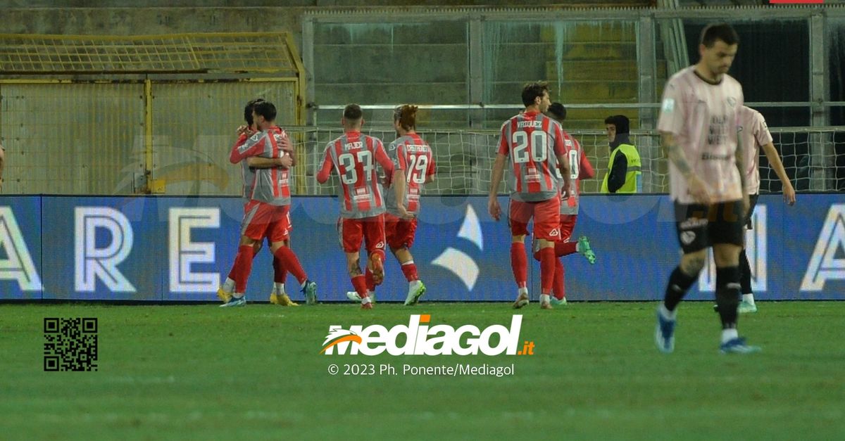 Serie B, Il Modena Riprende La Sampdoria. Vincono Como E Cremonese. La ...