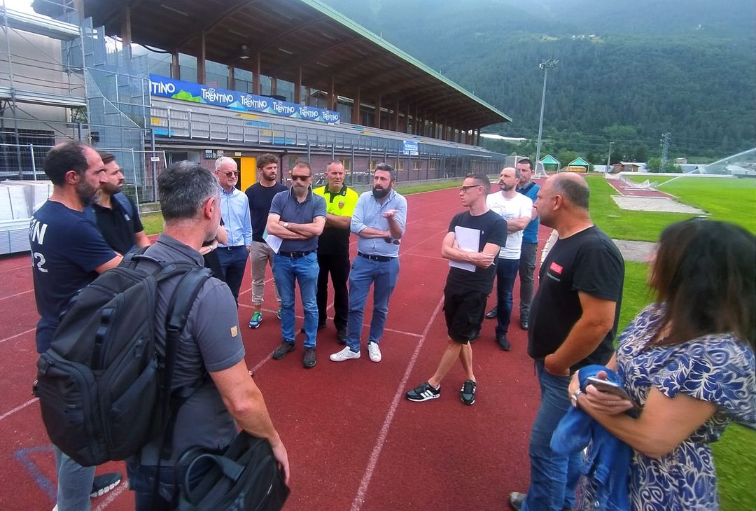 GALLERY Dimaro, sopralluogo di Stellini e dello staff di Conte: tutte le foto - immagine 16