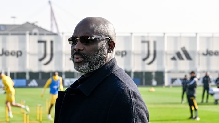 TURIN, ITALY - JANUARY 30: George Weah at JTC on January 30, 2024 in Turin, Italy. (Photo by Daniele Badolato - Juventus FC/Juventus FC via Getty Images) Weah: “Il mio cuore era bianconero, ma a Milano ho trovato la mia vera casa” - immagine 1