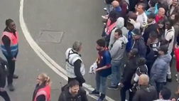 Clasico anche a Wembley, tifoso con la maglia del Barça espulso dal raduno del Real