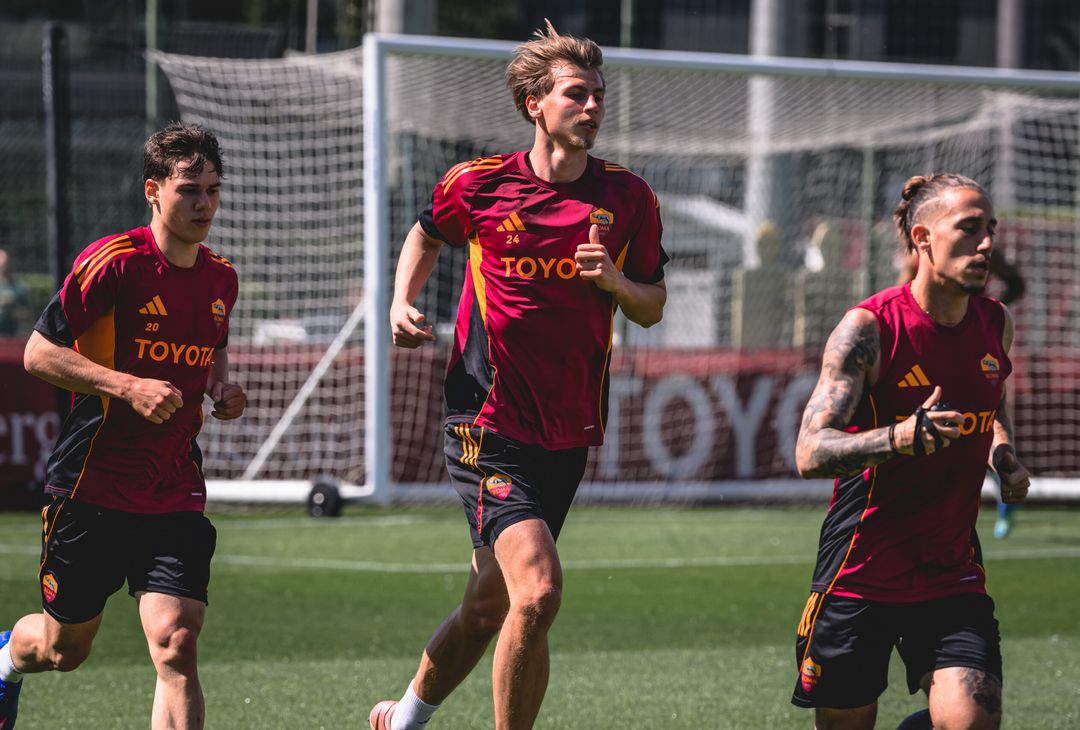 Trigoria, la ripresa degli allenamenti a -5 da Roma-Fiorentina – FOTO GALLERY - immagine 32